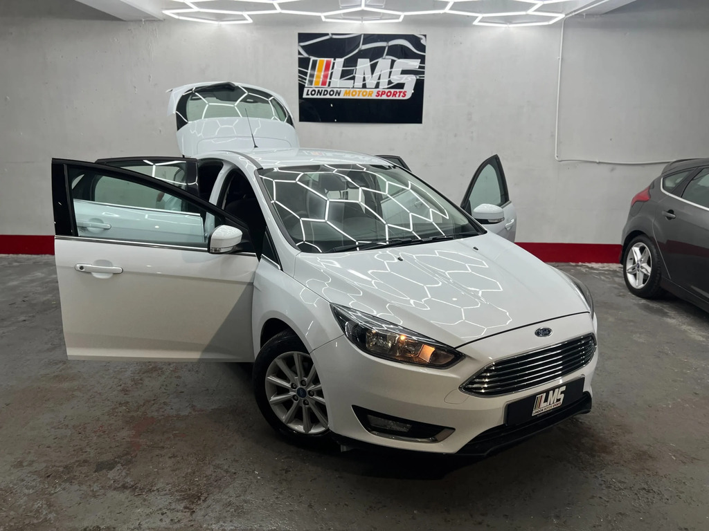 Ford Focus 1.5L Titanium X Grey #29