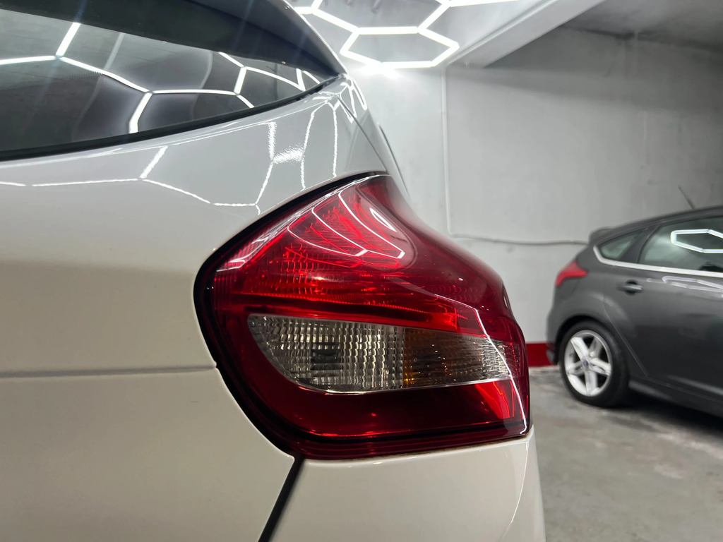 Ford Focus 1.5L Titanium X Grey #63