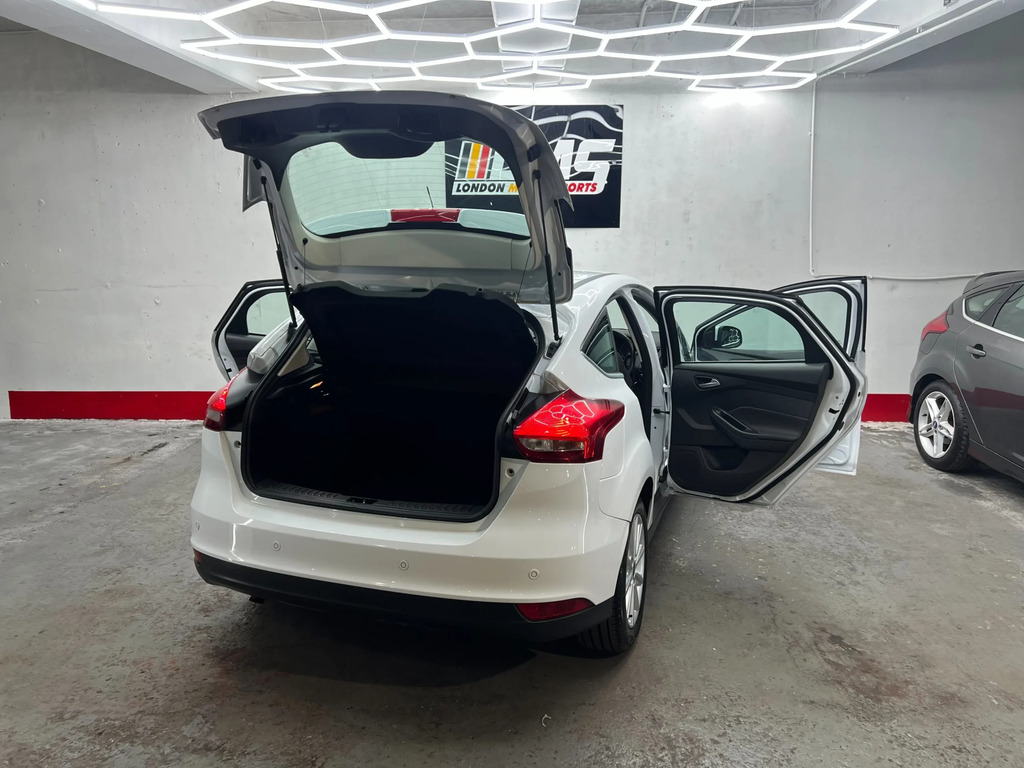 Ford Focus 1.5L Titanium X Grey #66