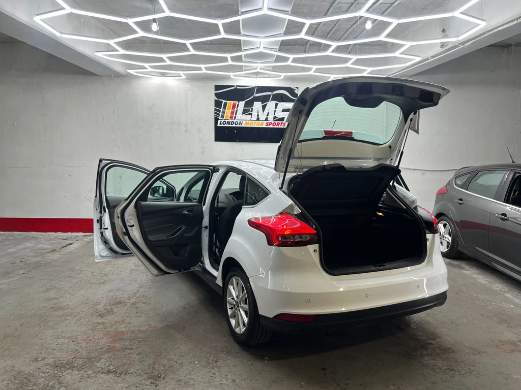 Ford Focus 1.5L Titanium X Grey #87