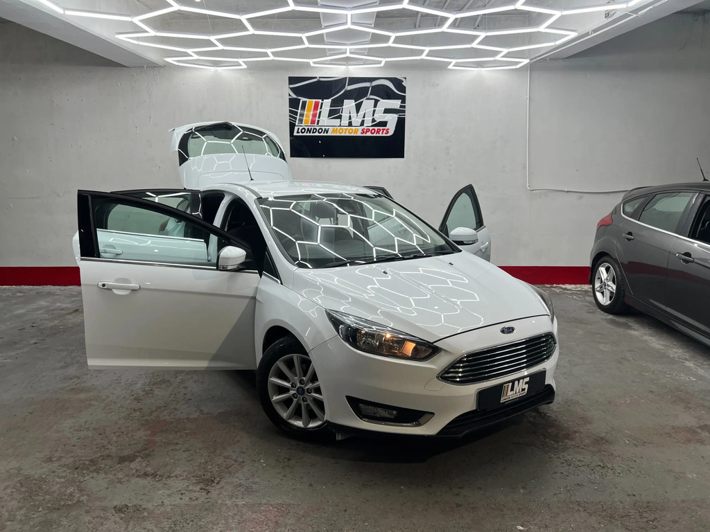 Ford Focus 1.5L Titanium X Grey #28