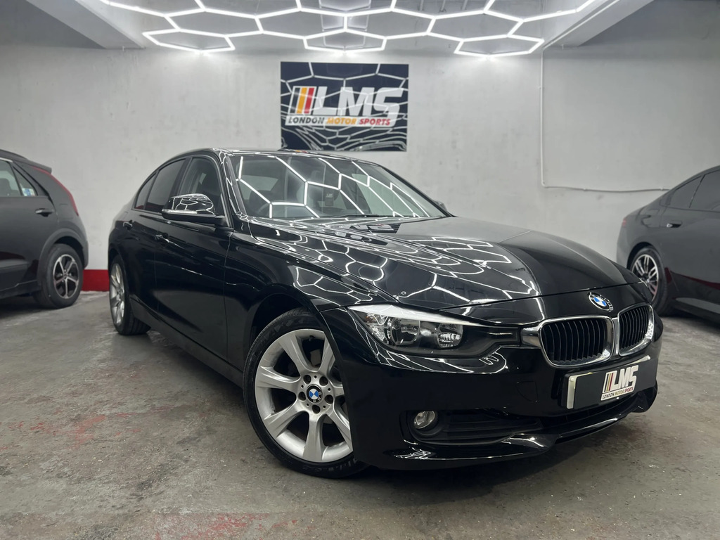 BMW 3 Series Saloon Blue #22