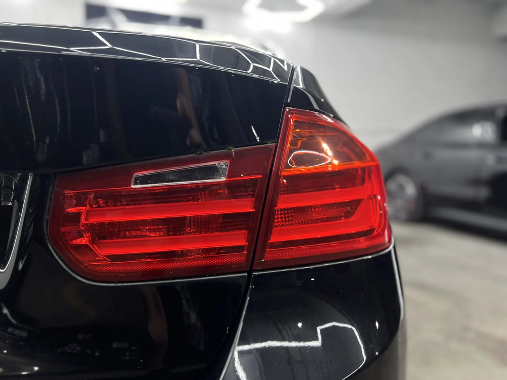 BMW 3 Series Saloon Blue #86