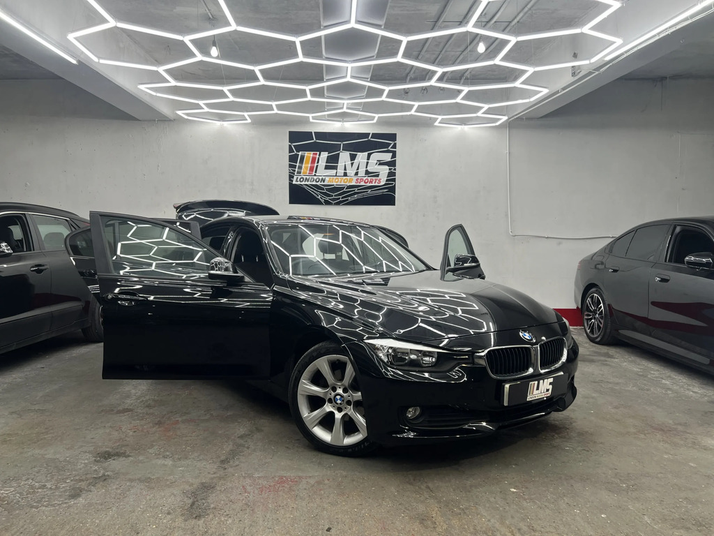BMW 3 Series Saloon Blue #38