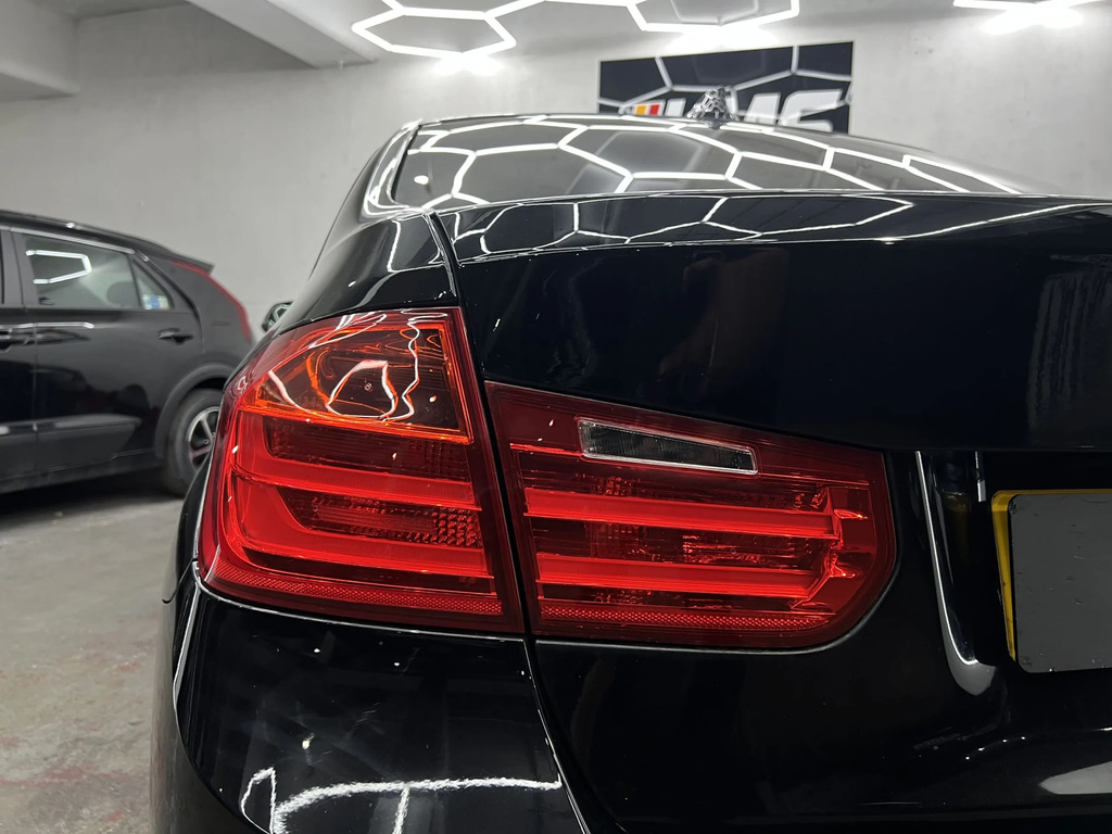 BMW 3 Series Saloon Blue #72