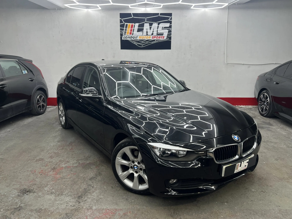 BMW 3 Series Saloon Blue #25