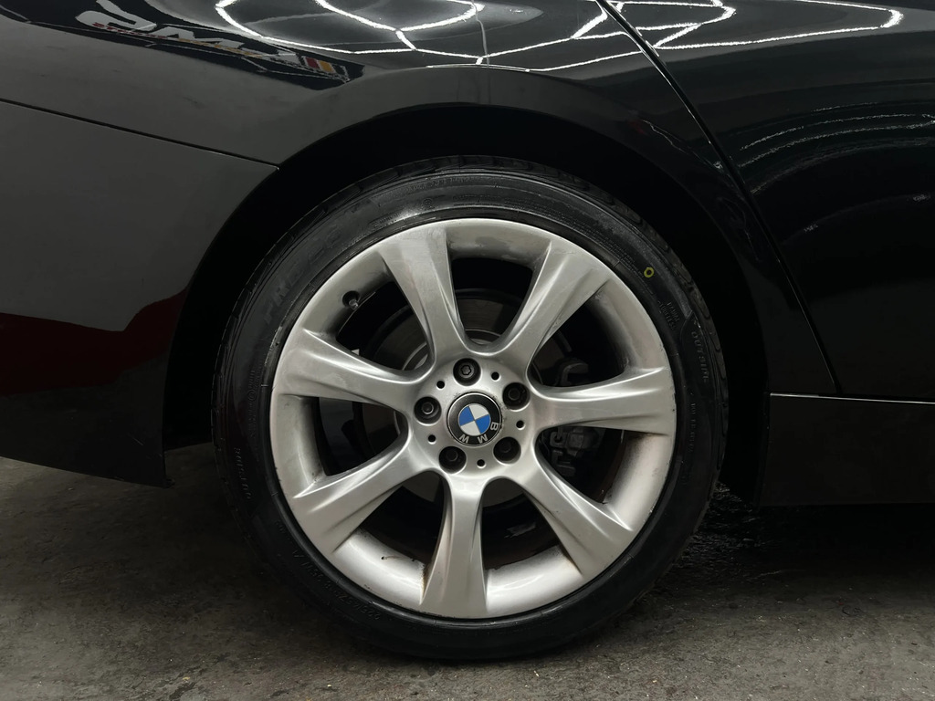 BMW 3 Series Saloon Blue #96