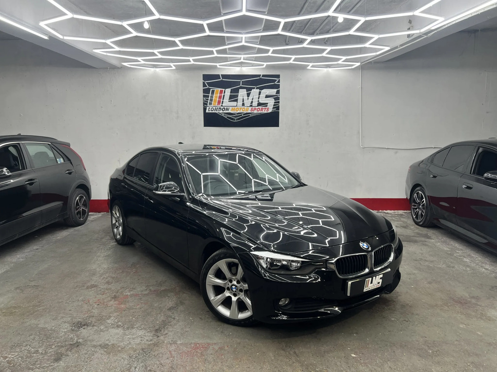 BMW 3 Series Saloon Blue #24