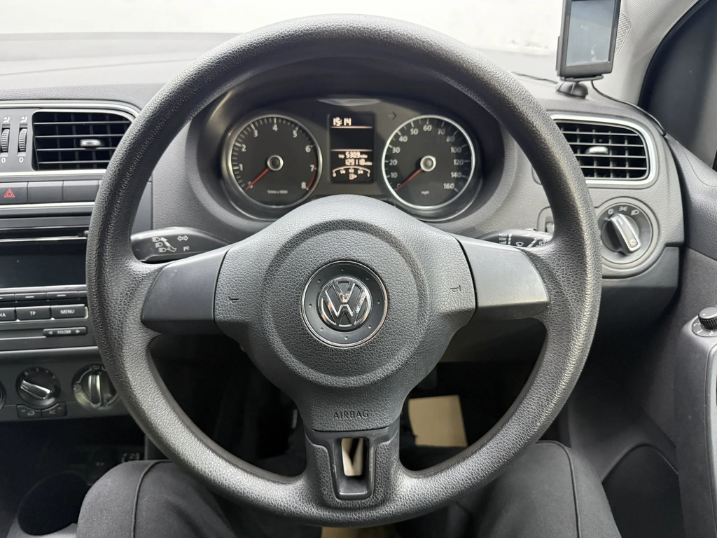 Volkswagen Polo Hatchback #27