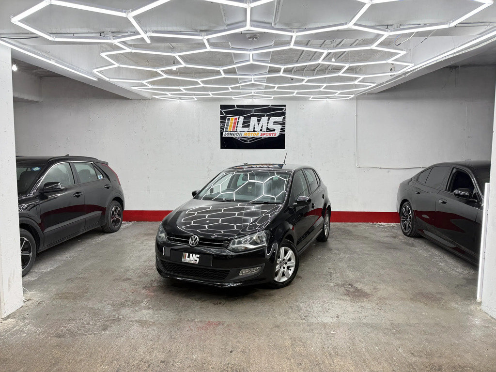 Volkswagen Polo Hatchback #1