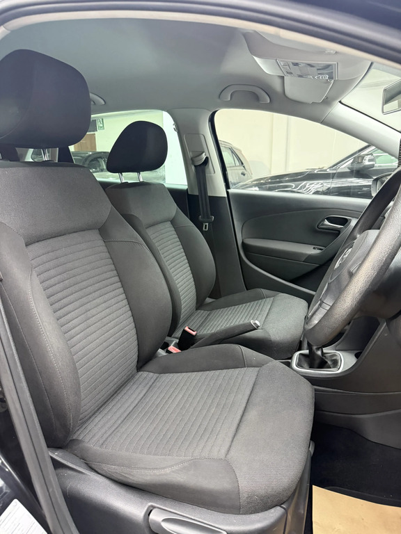 Volkswagen Polo Hatchback #28