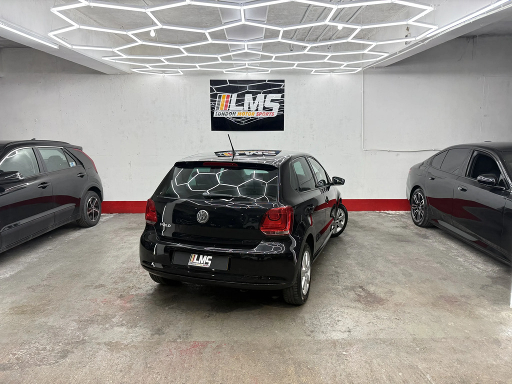 Volkswagen Polo Hatchback #42