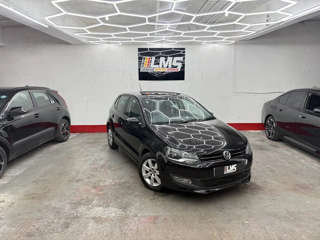 Volkswagen Polo Hatchback #11