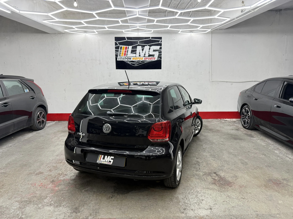 Volkswagen Polo Hatchback #43