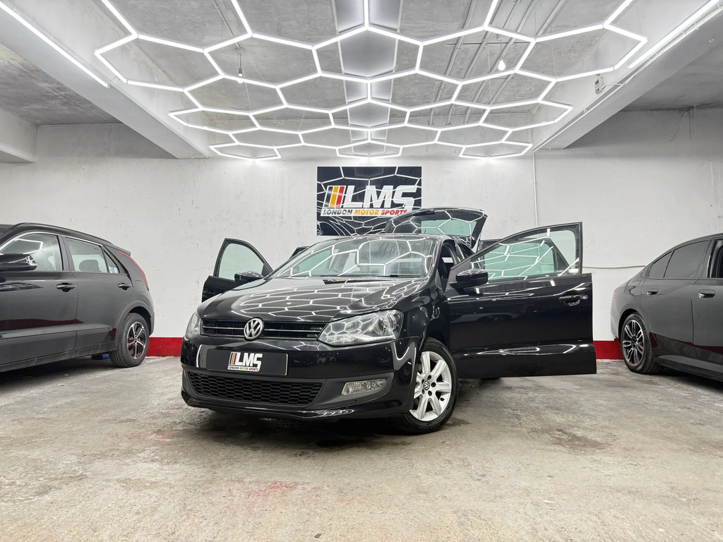 Volkswagen Polo Hatchback #8