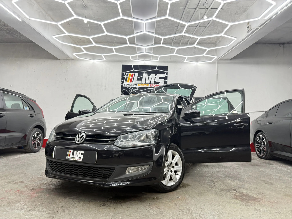 Volkswagen Polo Hatchback #9
