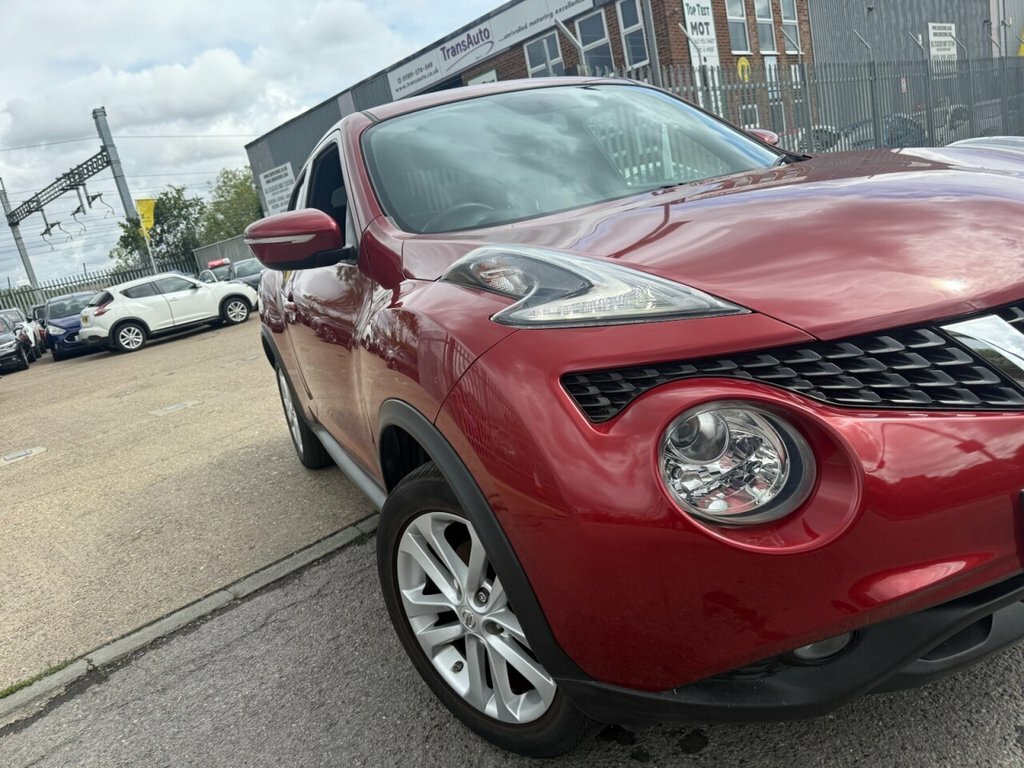 Nissan Juke 1.2L Acenta Premium Red #5