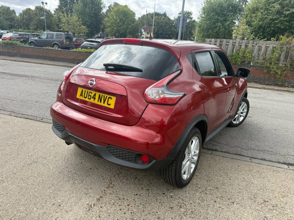 Nissan Juke 1.2L Acenta Premium Red #3