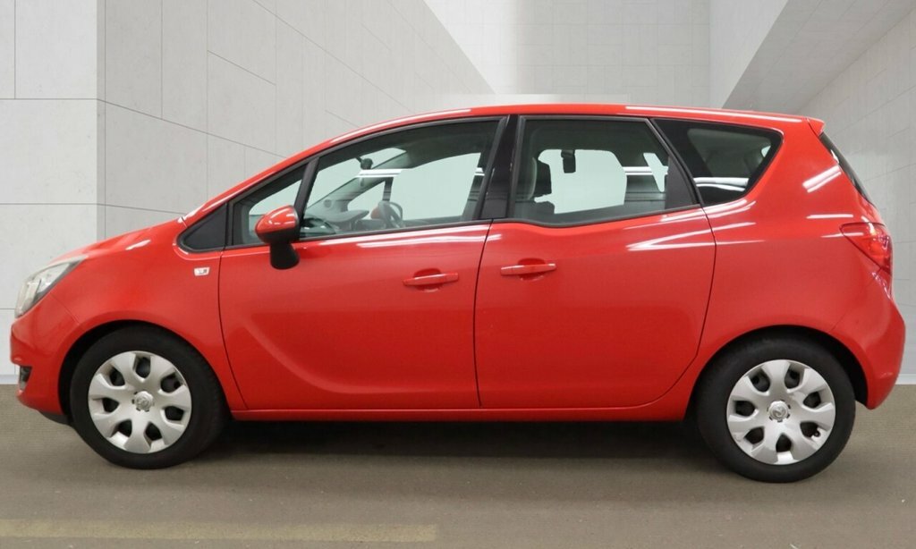 Vauxhall Meriva 1.4L Exclusiv Red #5
