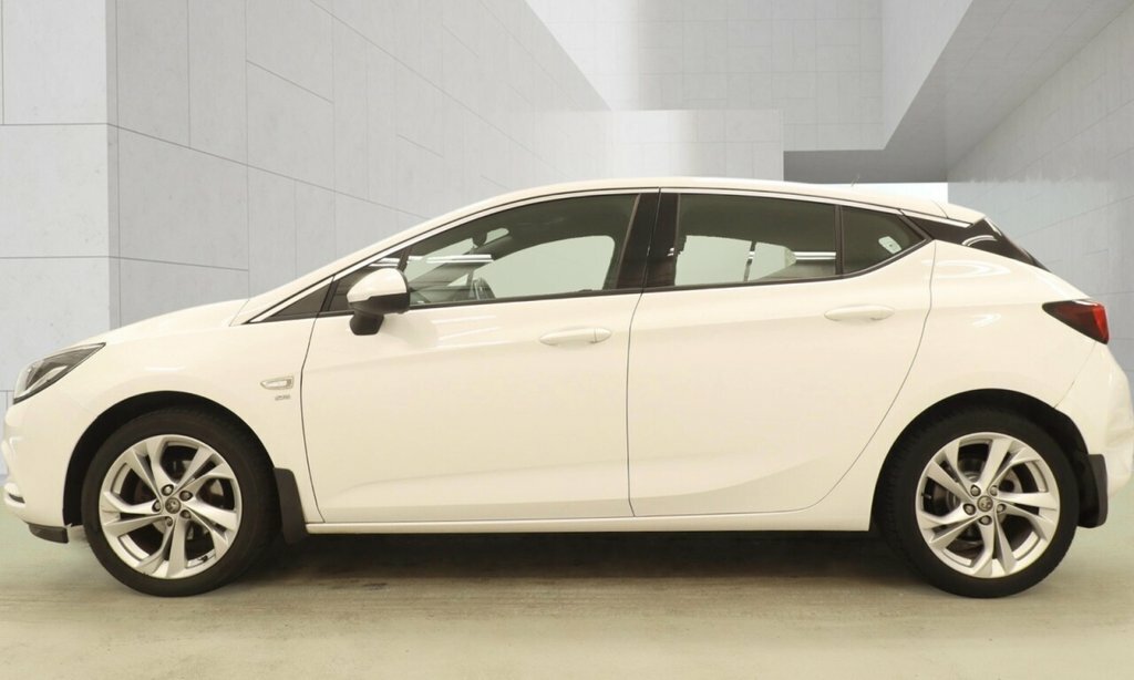 Vauxhall Astra 1L Sri BJ16OAY White #6
