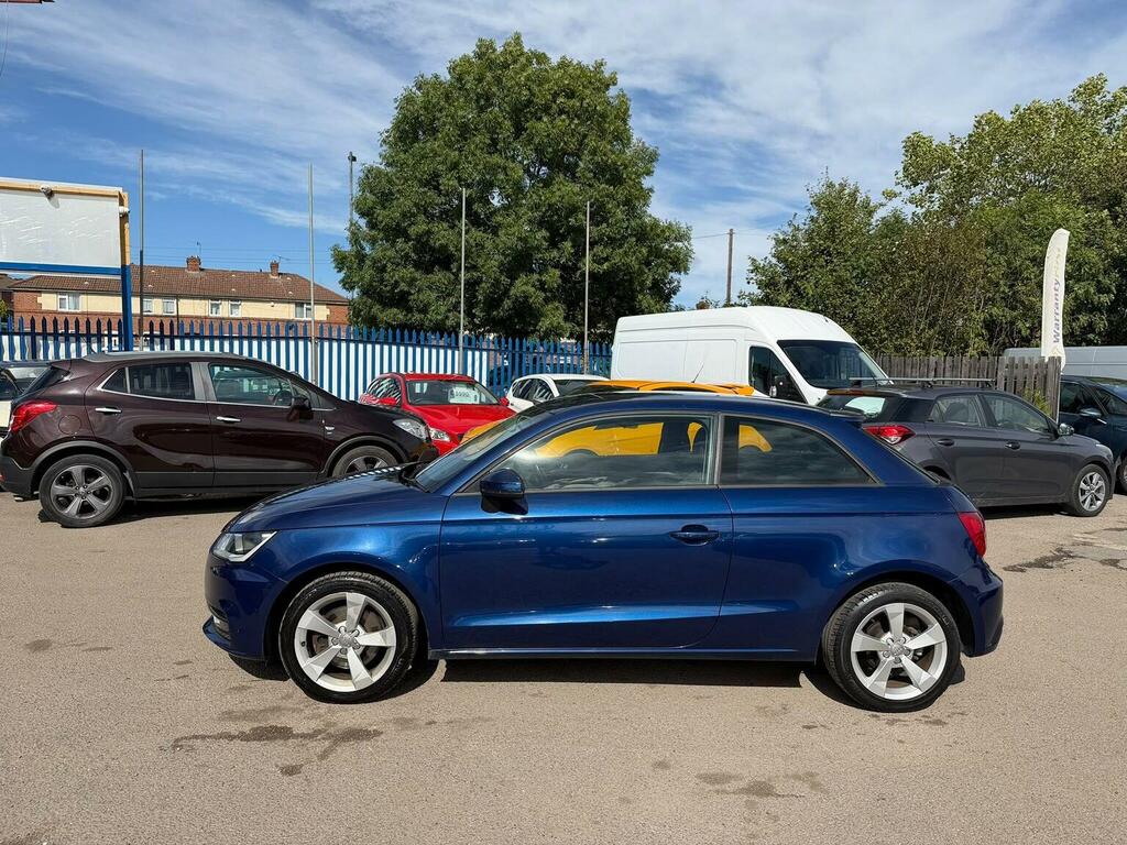 Audi A1 1.6 Tdi Sport Euro 6 Ss HJ67MHZ Blue #3