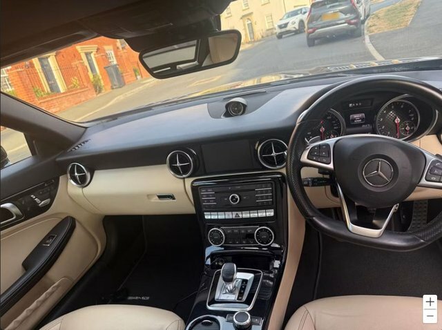 Mercedes-Benz SLC 2017 17 Black #5