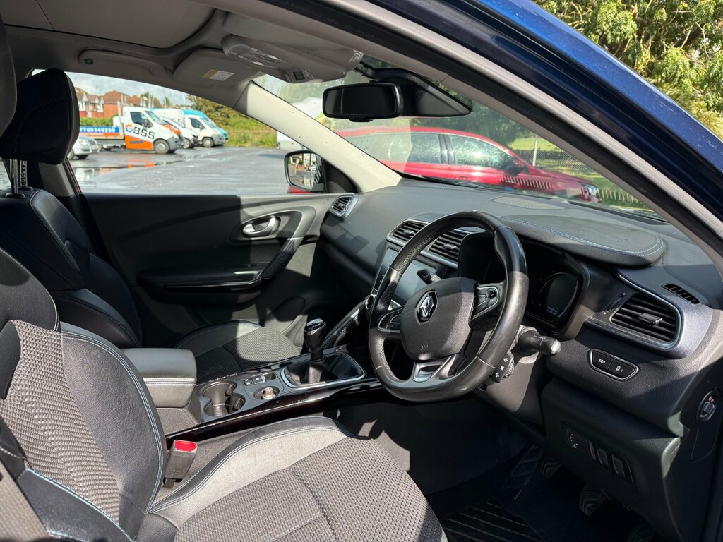 Renault Kadjar Renault Kadjar 1.3 Tce Iconic Black #42