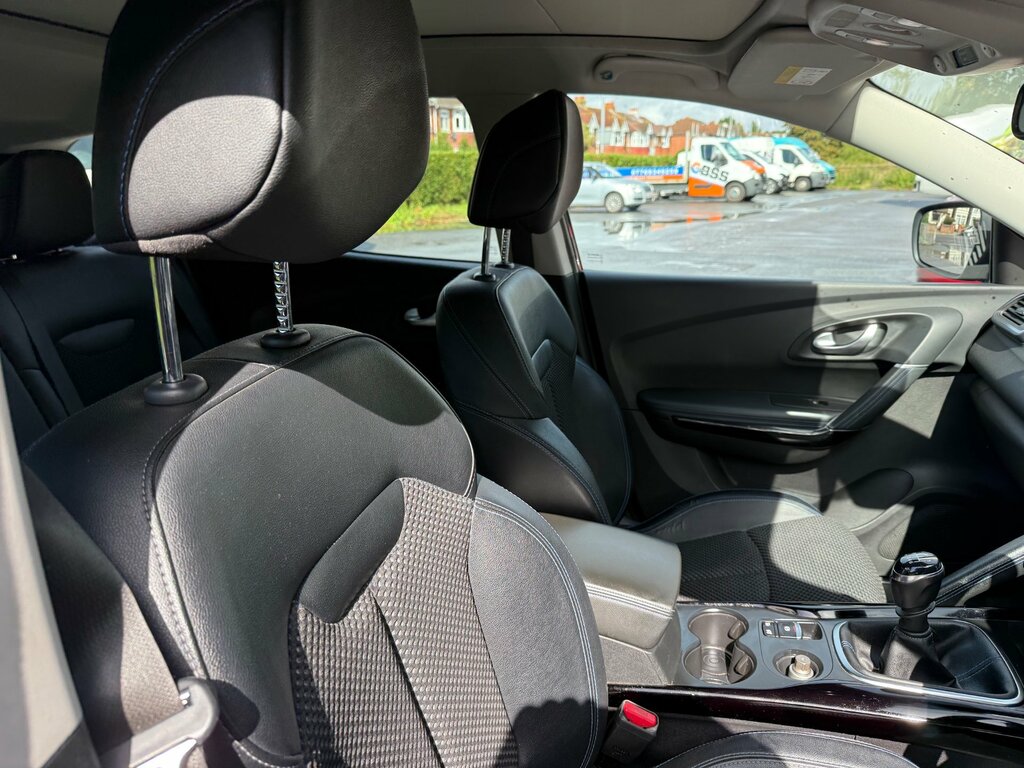 Renault Kadjar Renault Kadjar 1.3 Tce Iconic Black #41