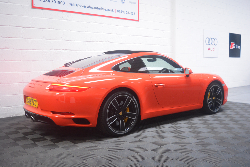 Porsche 911 Coupe Orange #36