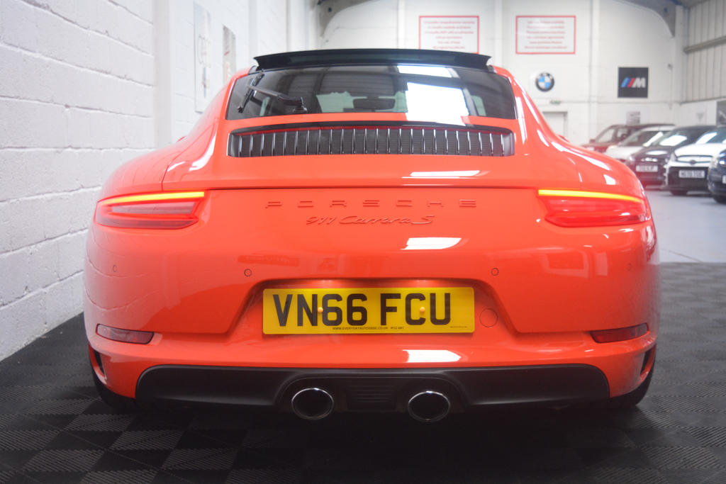 Porsche 911 Coupe Orange #42