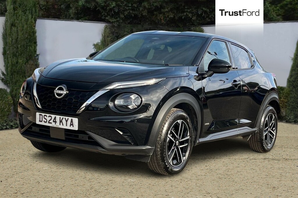 Nissan Juke 1.6 N-connecta Suv Hybrid Euro 6 Black #5