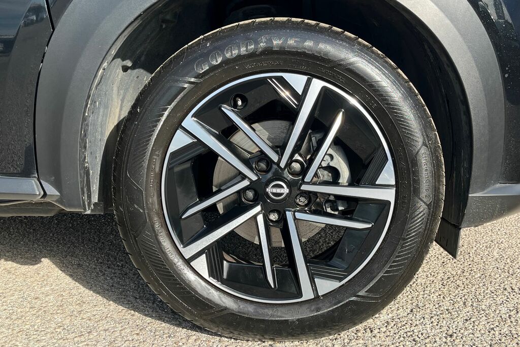 Nissan Juke Acenta Premium Silver #8