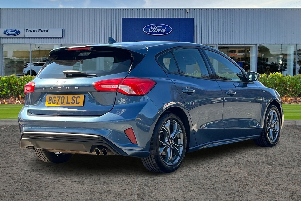 Ford Focus 1.0T Ecoboost St-line Hatchback Blue #4