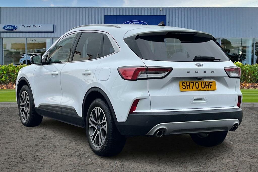 Ford Kuga 1.5 Ecoboost 150 Titanium First Edition White #2