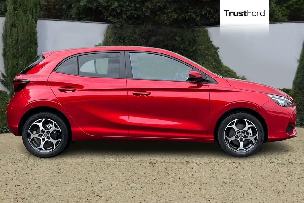 MG MG3 1.5 Hybrid Trophy Red #3