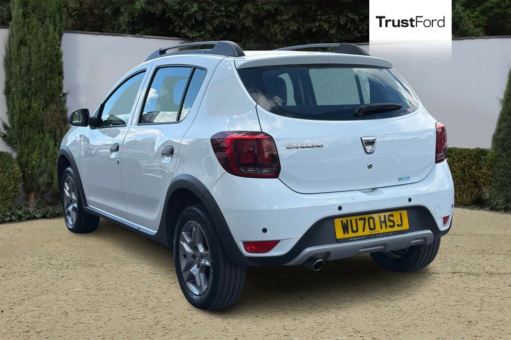 Dacia Sandero Stepway 1.0 Tce Comfort Hatchback Bi Fuel Euro White #2