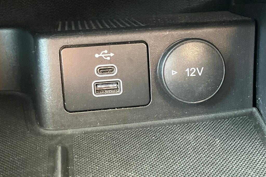 Ford Kuga St-line Blue #35