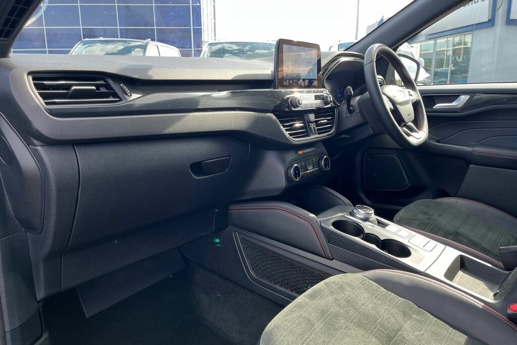 Ford Kuga St-line Blue #18