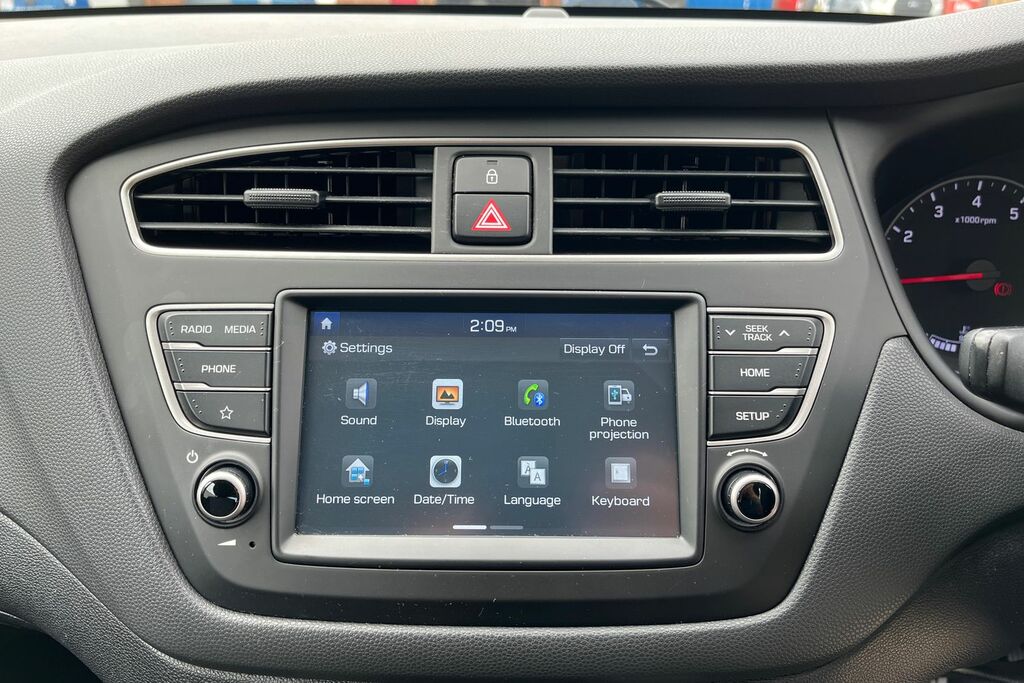 Hyundai I20 Hatchback Blue #32