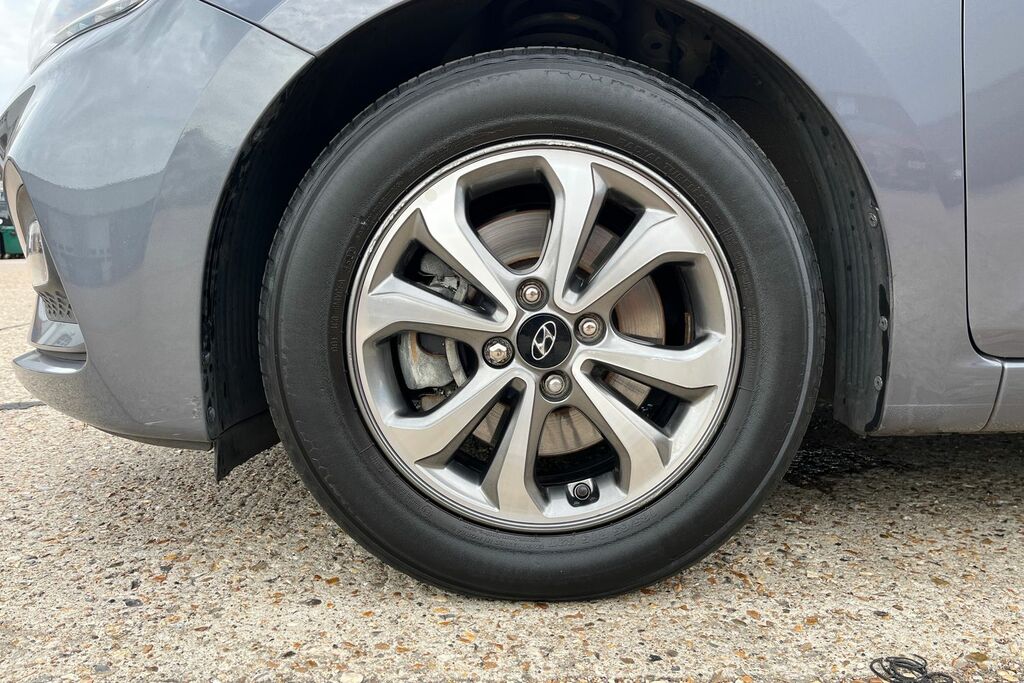 Hyundai I20 Hatchback Blue #8