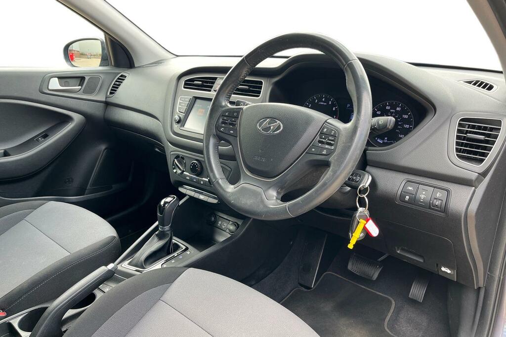 Hyundai I20 Hatchback Blue #9