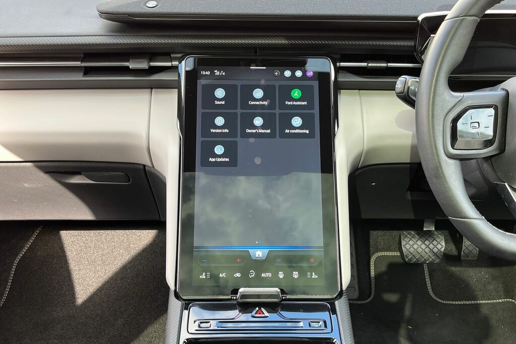 Ford Explorer 210Kw Select 77Kwh Black #34