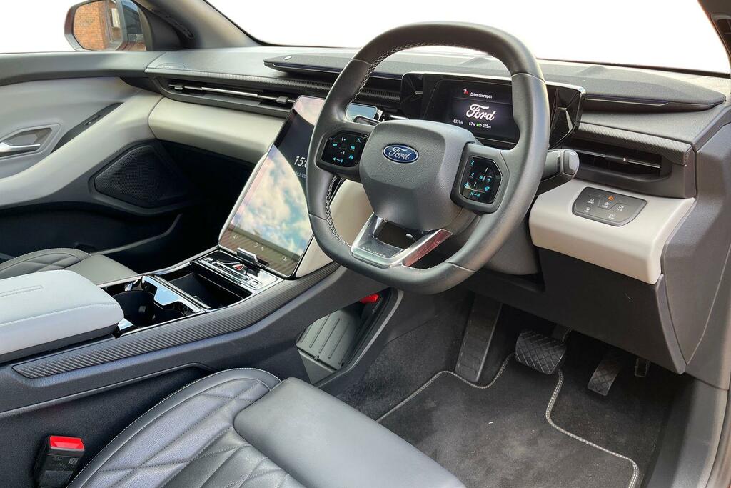 Ford Explorer 210Kw Select 77Kwh Black #9