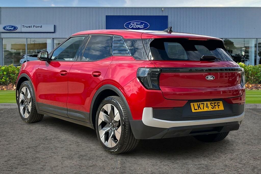 Ford Explorer Extended Range 77Kwh Premium Suv Red #2