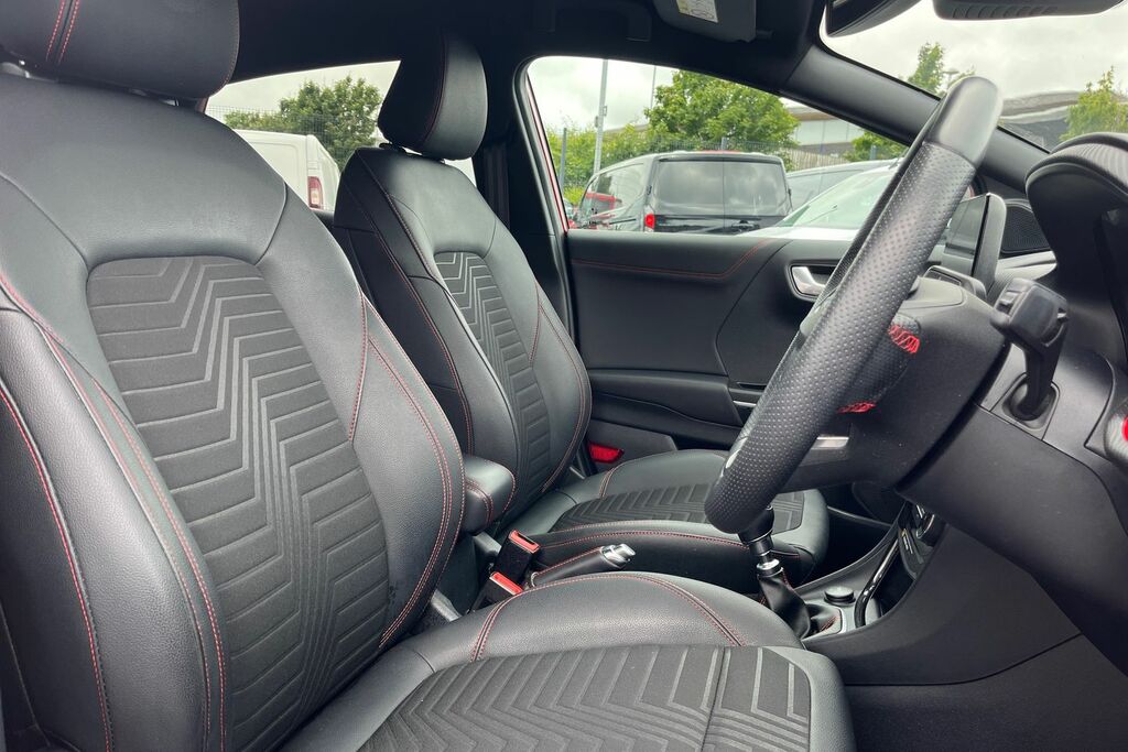 Ford Puma St Green #17