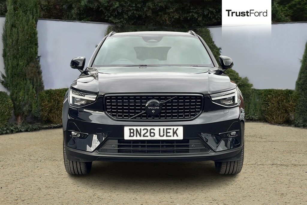 Volvo XC40 2.0 B4p Plus Pro Black Edition BN26UEK Black #6