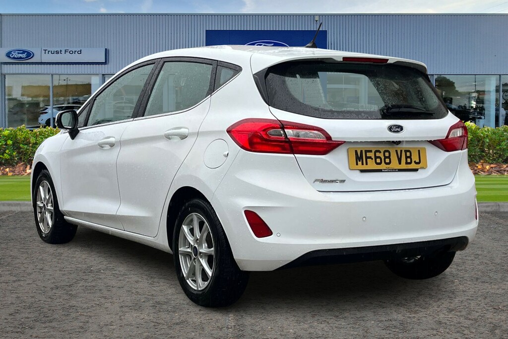 Ford Fiesta Zetec White #2