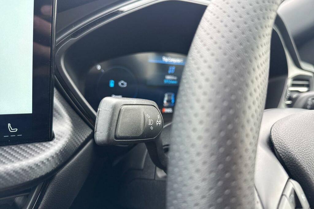 Ford Kuga St-line Blue #14