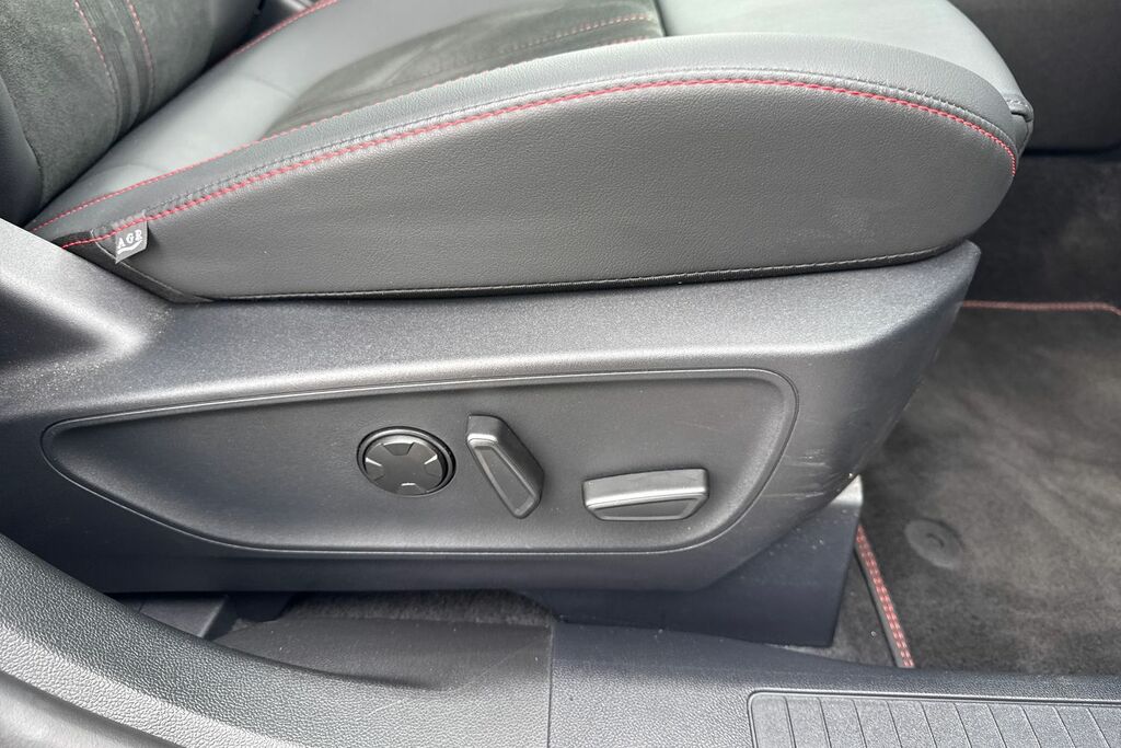 Ford Kuga St-line Blue #36