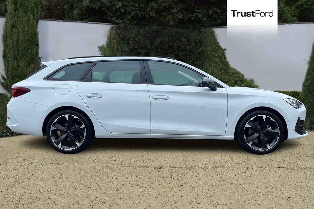 Cupra Leon 2.0 Tsi V1 Estate Dsg Euro 6 S S 190 White #3